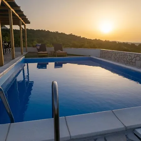 Ivanka Villa *